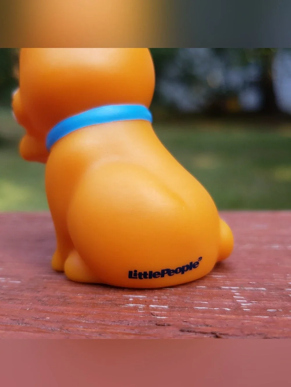 2015 Mattel Fisher-Price Little People Orange Cat With Paw Up